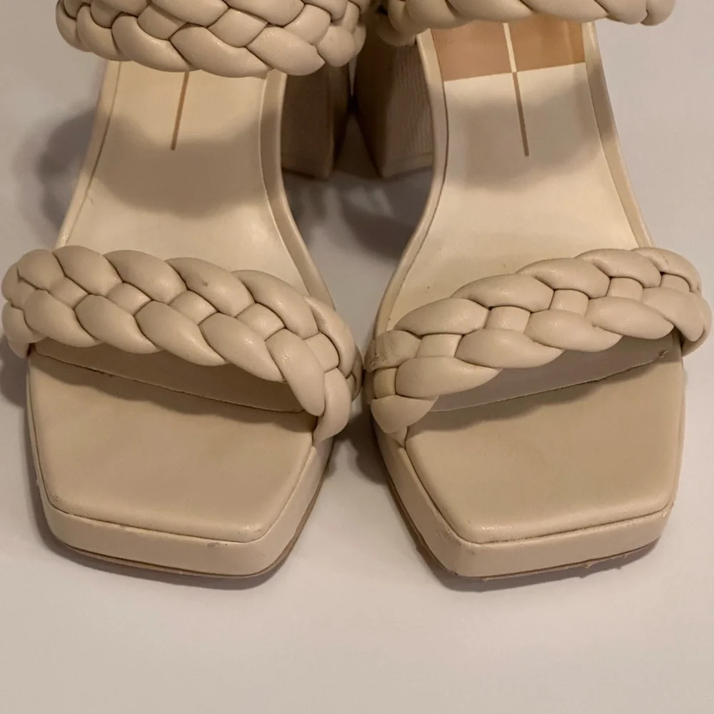 Dolce Vita Ashby Heels in Ivory Stella